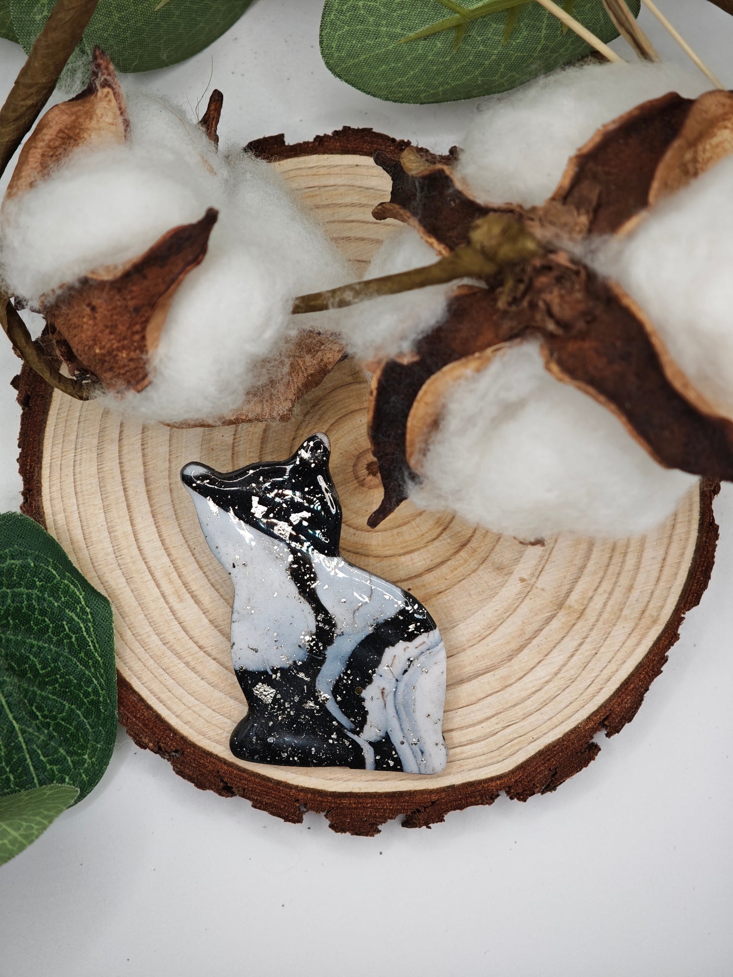 Broche chat noir gris