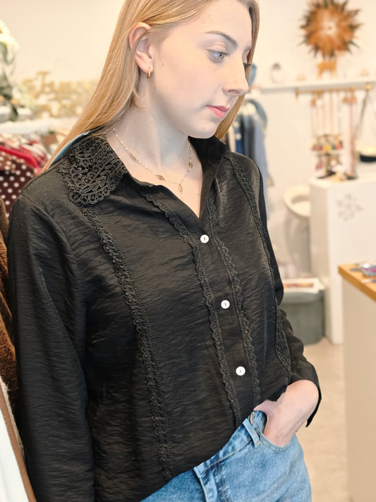 Chemise noire dentelle