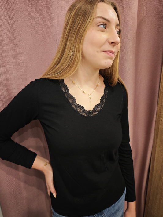 Top dentelle manche longue