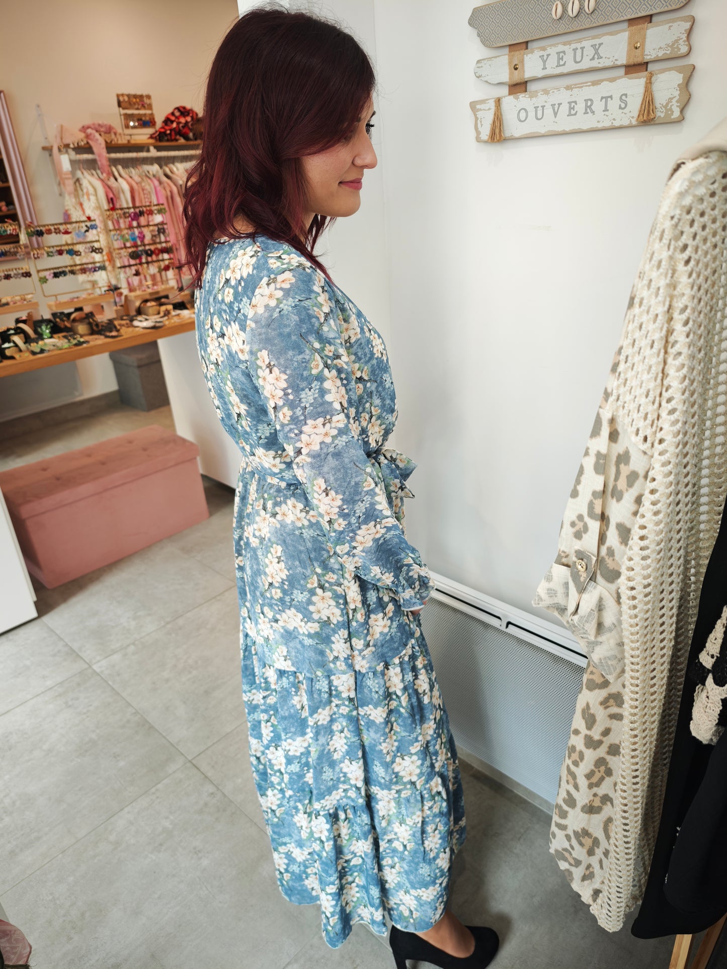Robe longue bleue fleurie