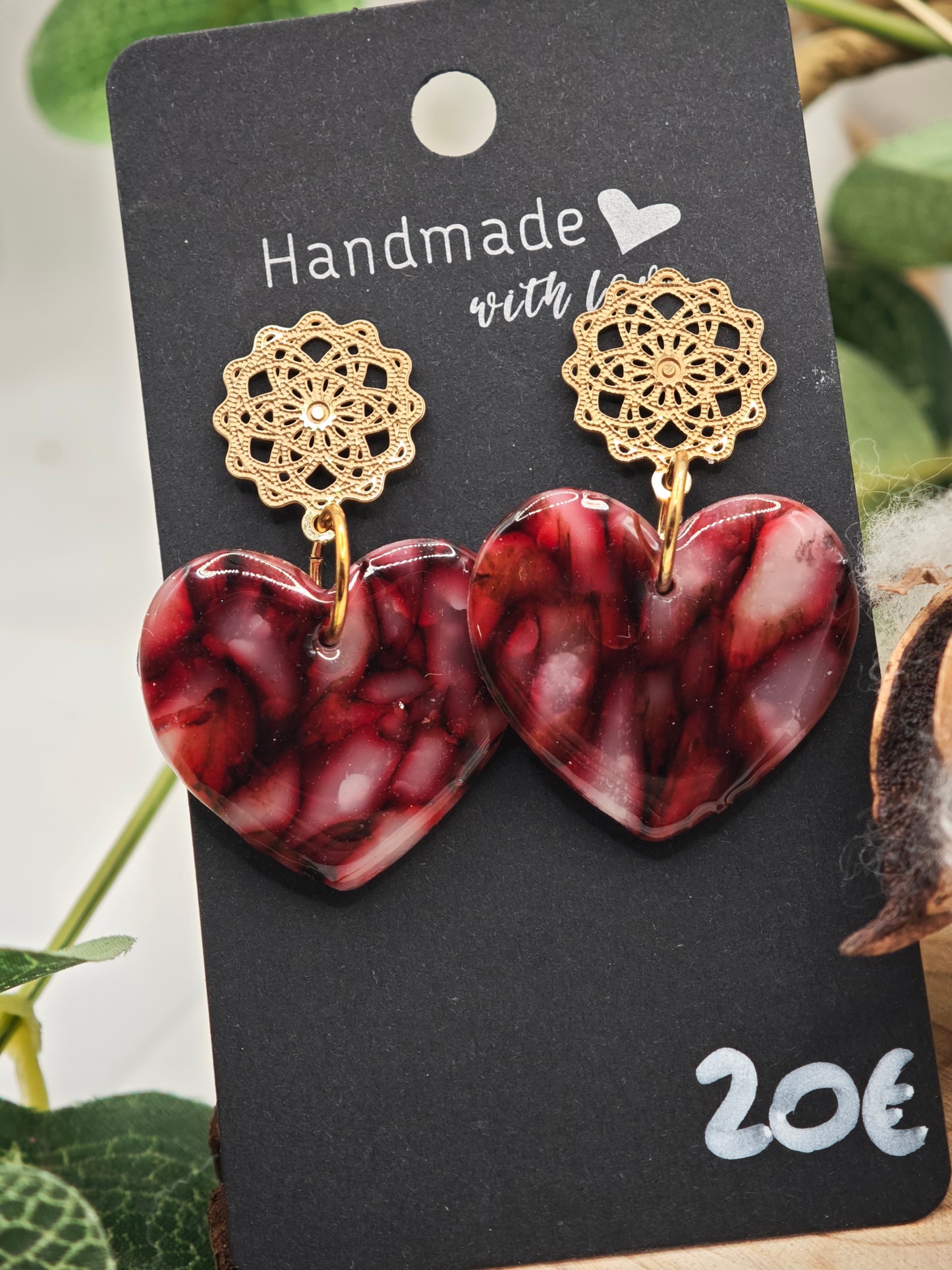 Boucle d'oreille artisanales bordeaux coeur
