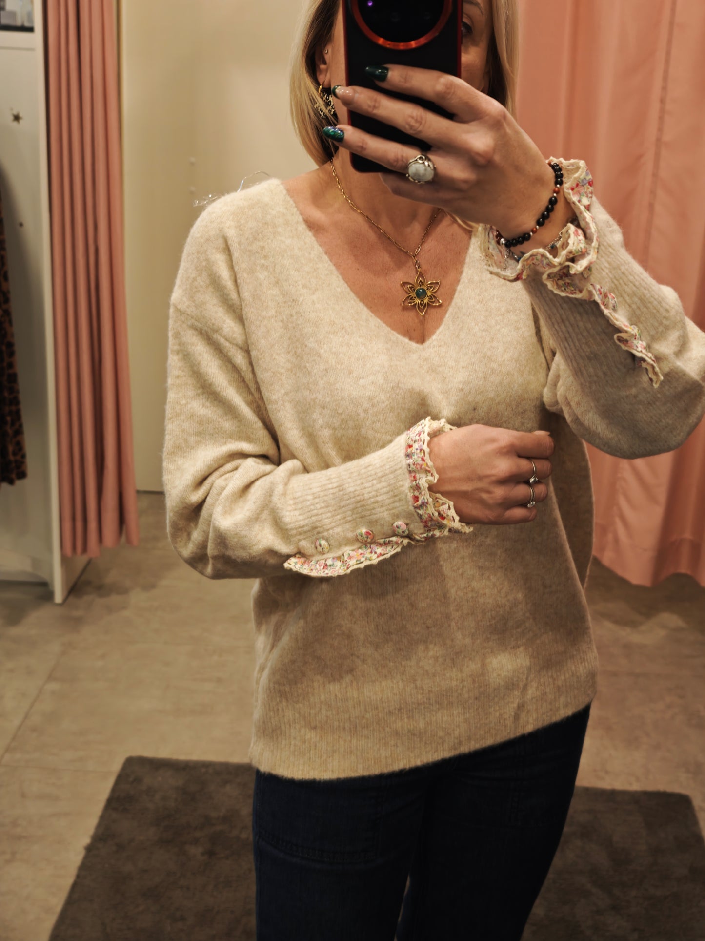 Pull manches fleuries