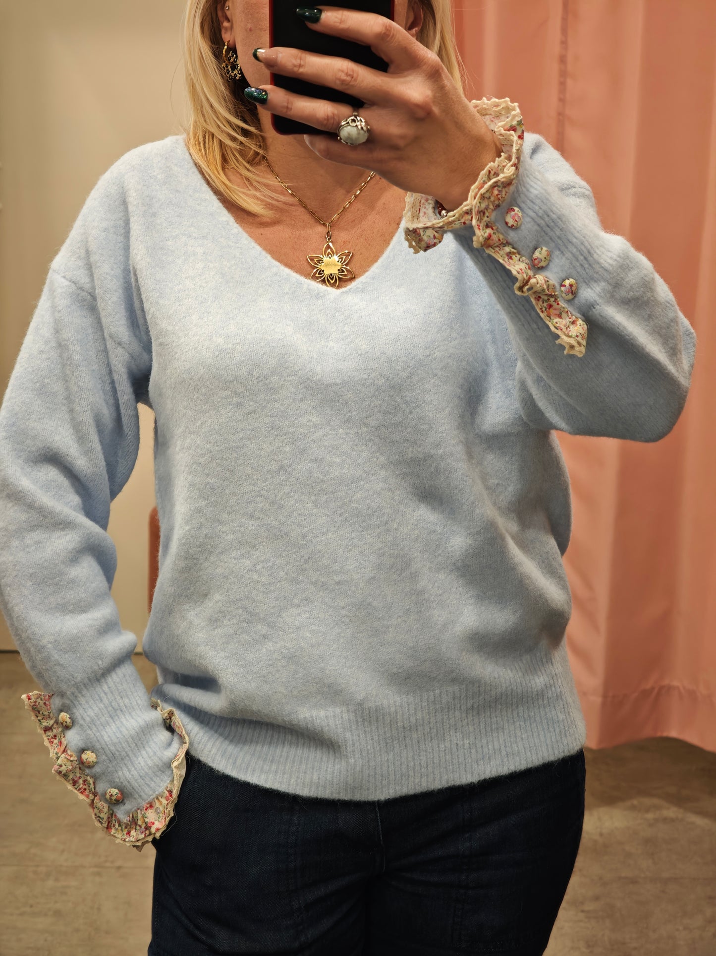 Pull manches fleuries