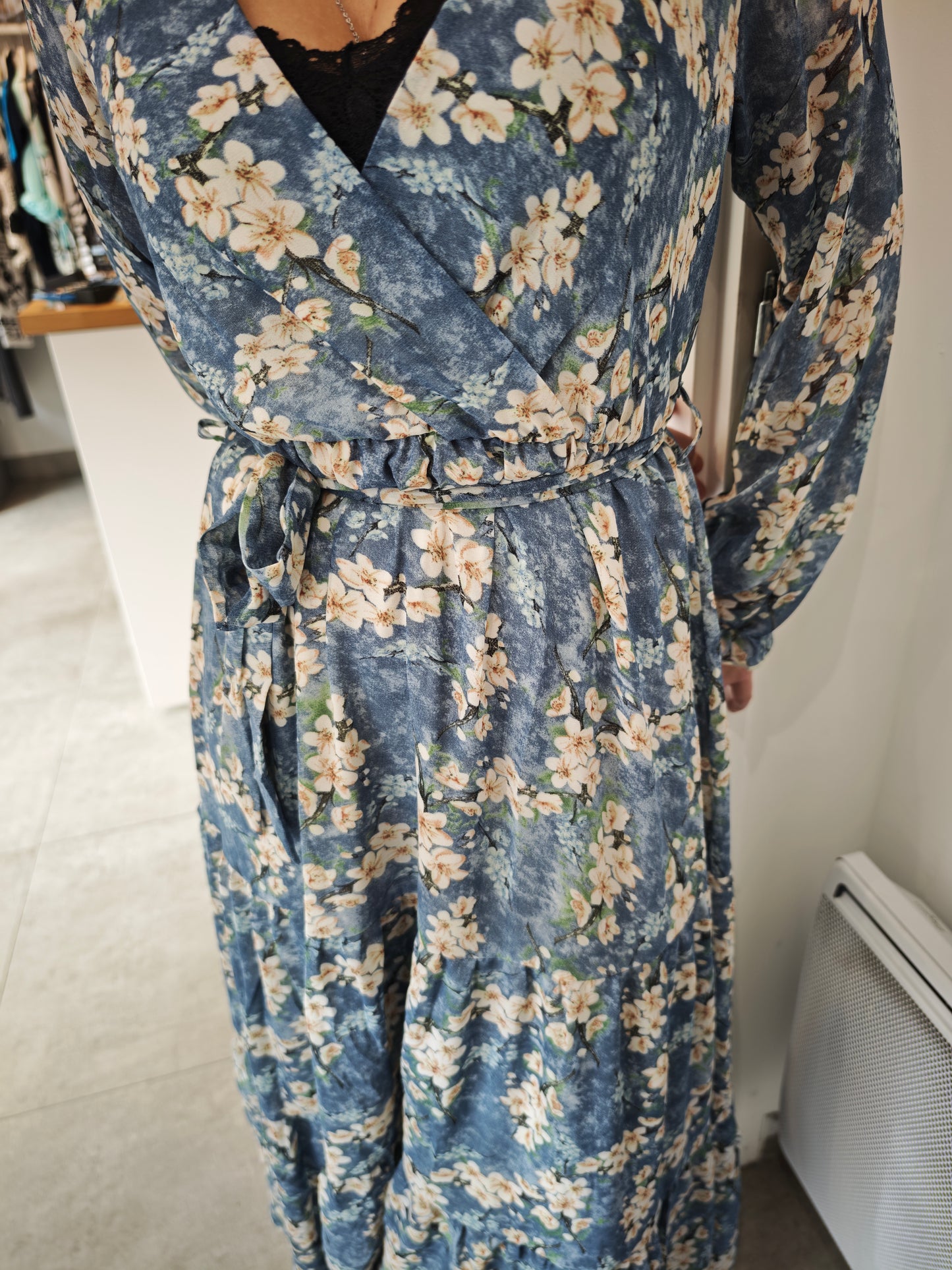 Robe longue bleue fleurie