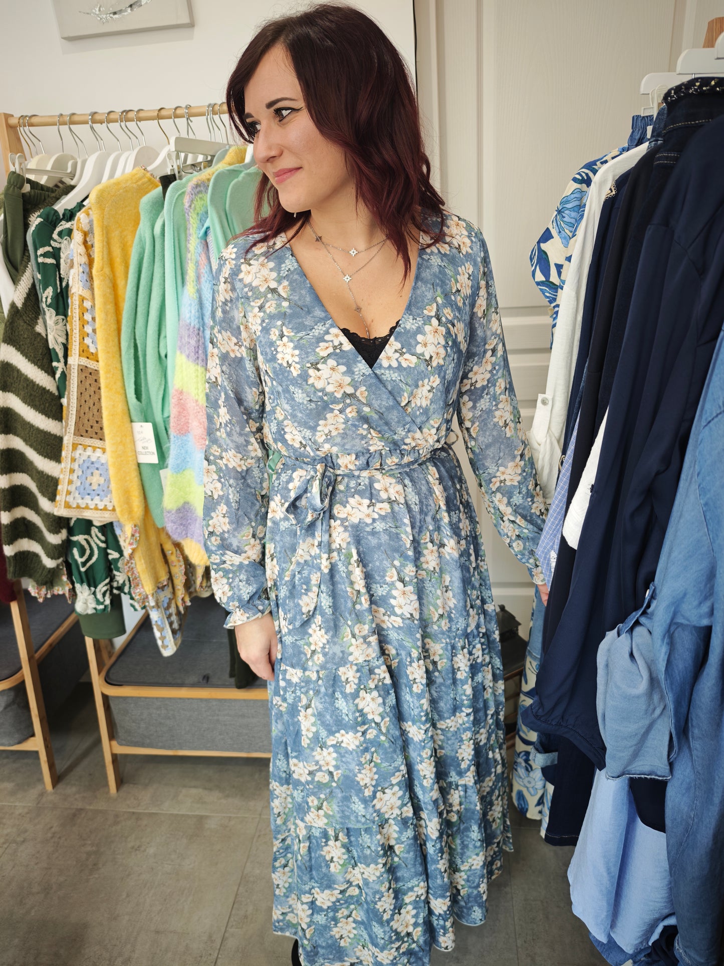 Robe longue bleue fleurie