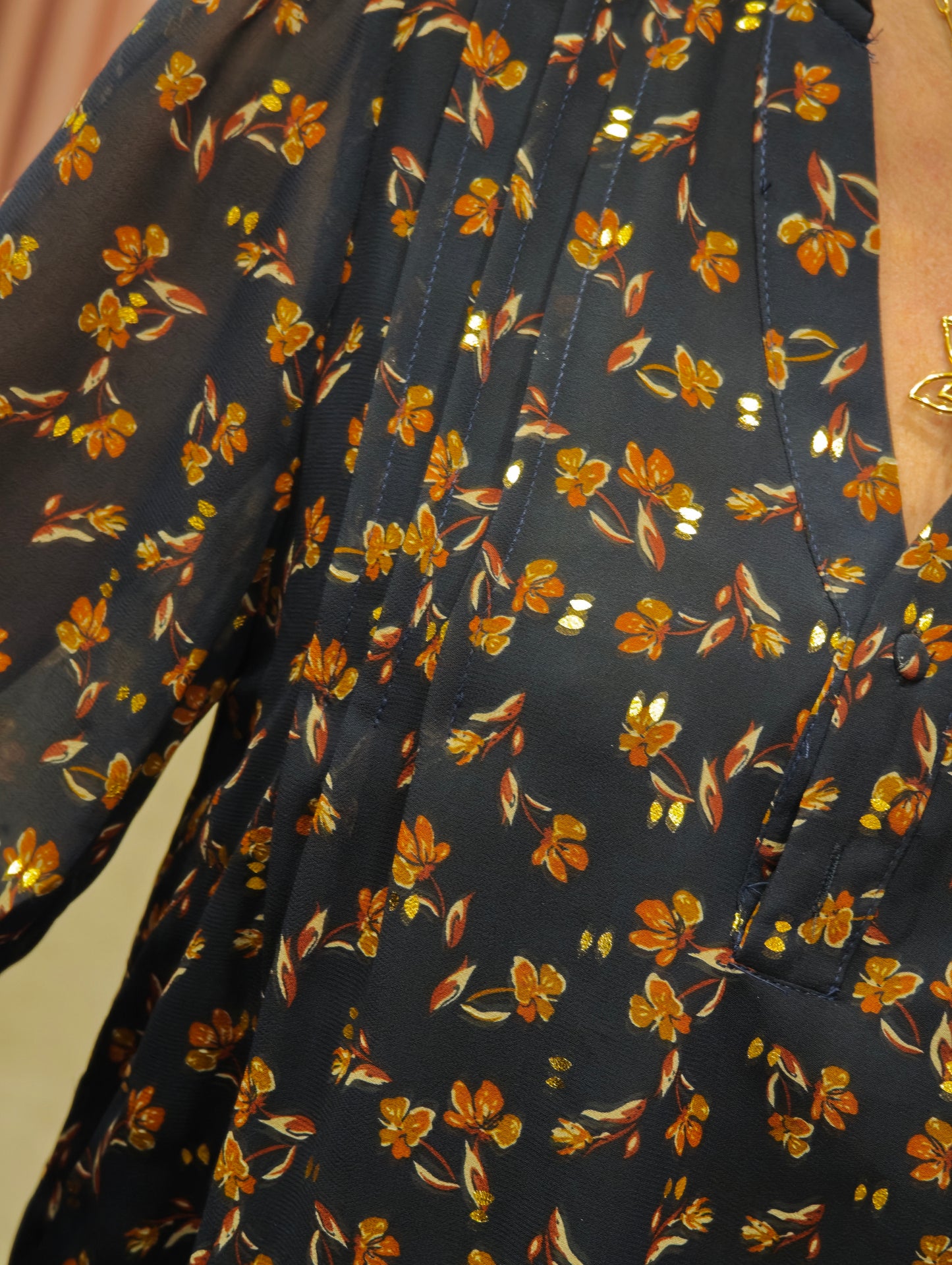 Chemisier marine à fleurs marrons