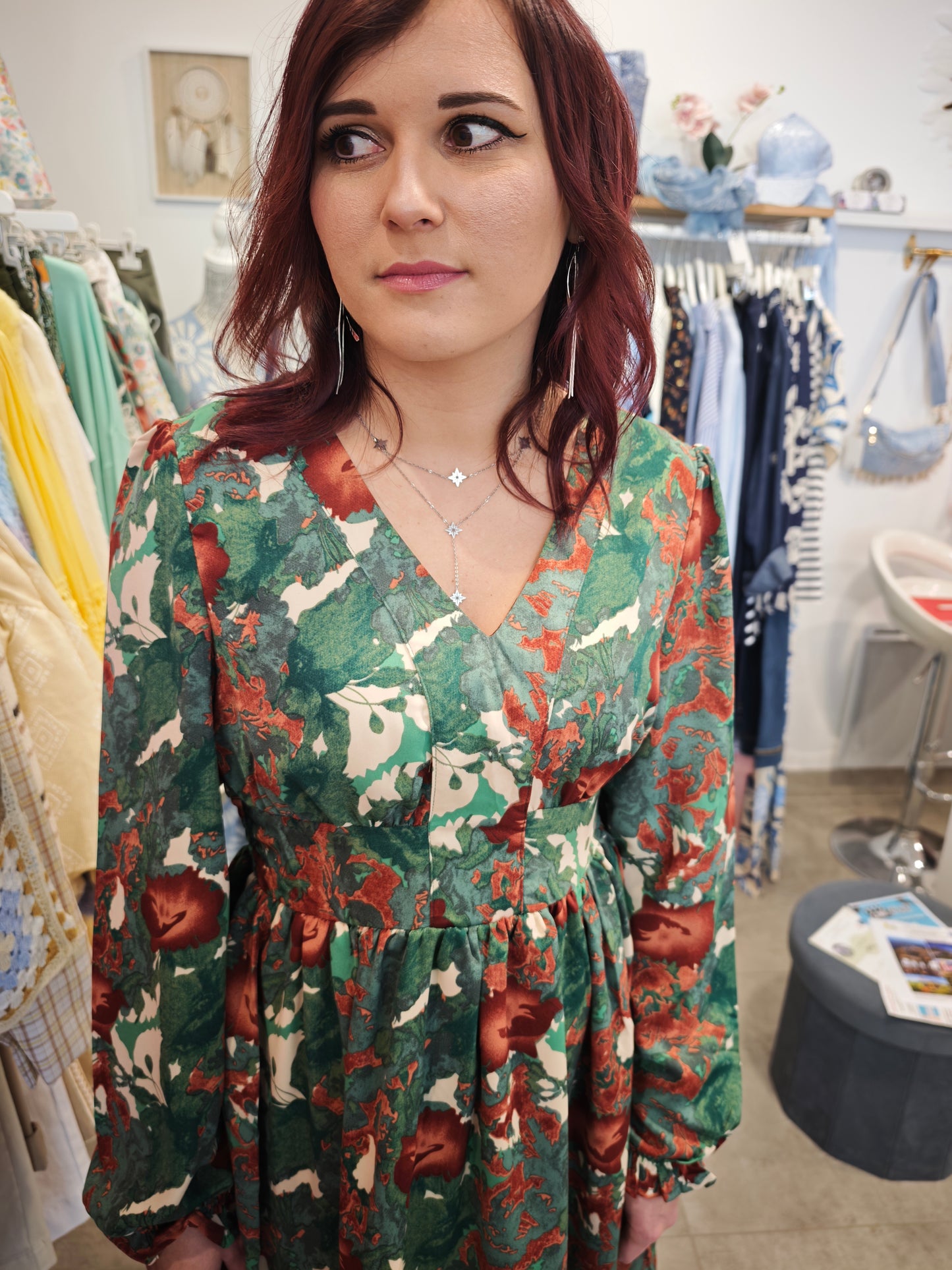 Robe verte et rouge