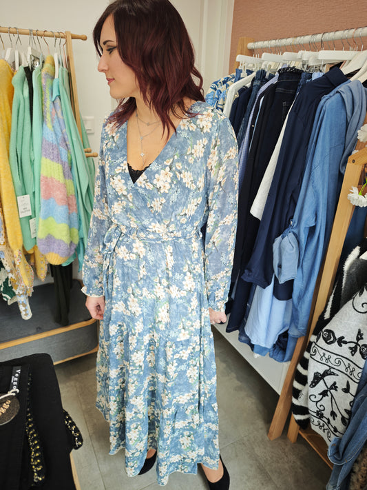 Robe longue bleue fleurie