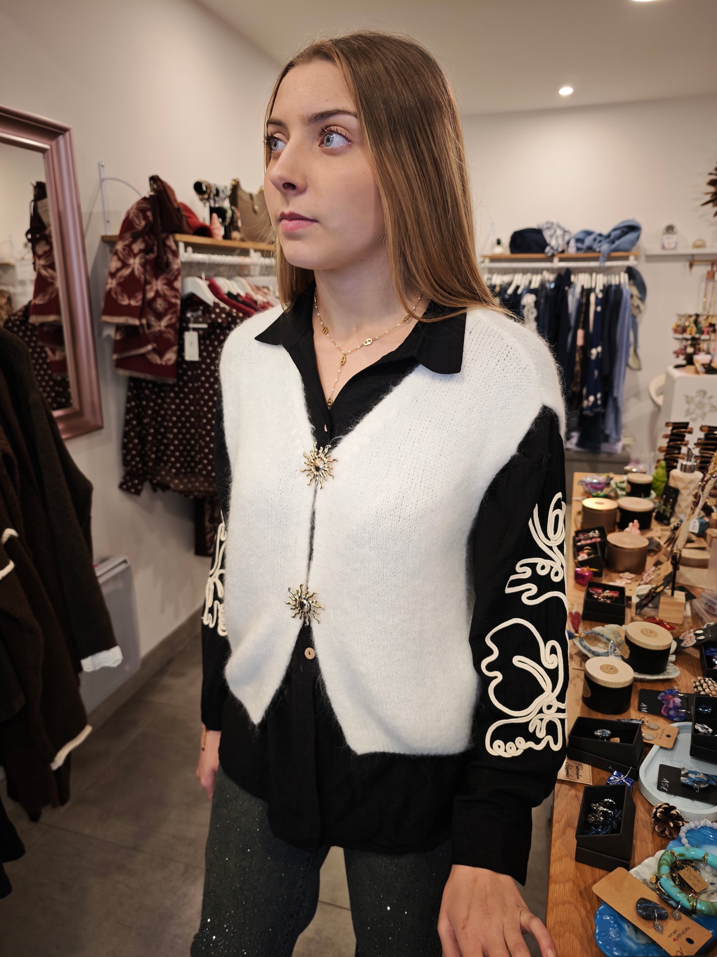 Pull sans manche crème