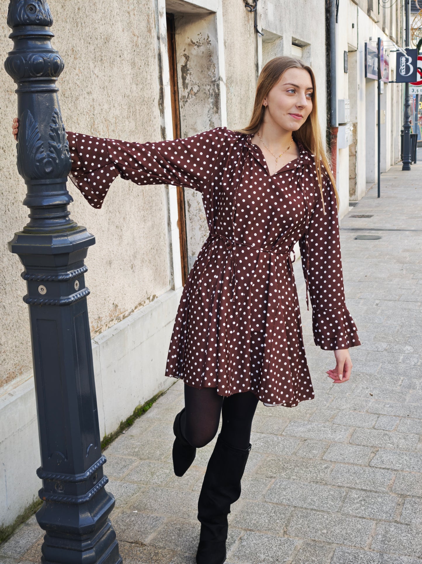 Robe à poids marron